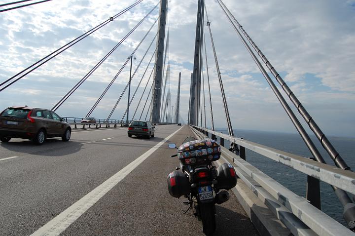 Ponte di Malmo verso la Danimarca5.JPG - AI PIEDI DELLA RUPE